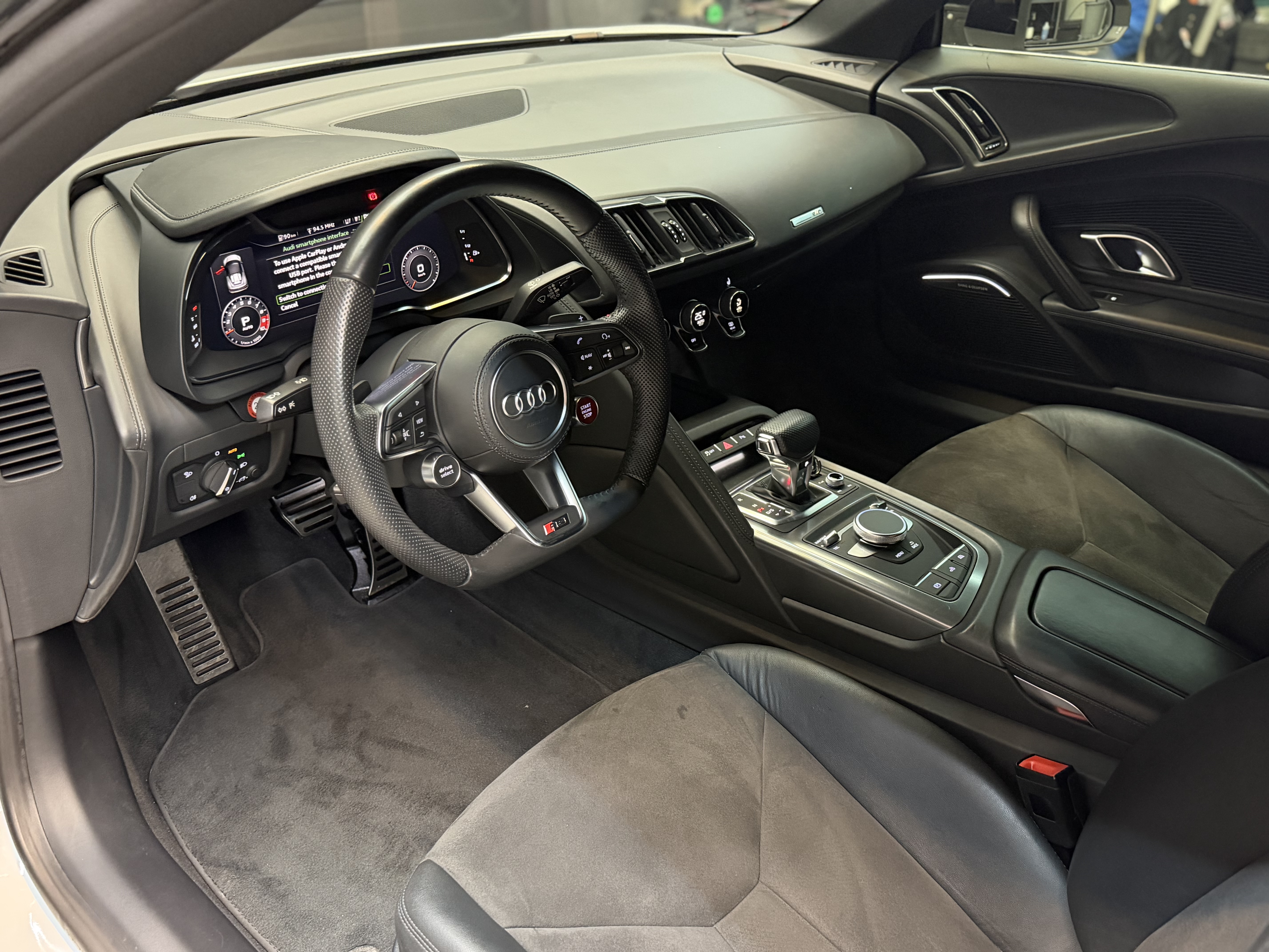 R8 스파이더 - 이미지 3